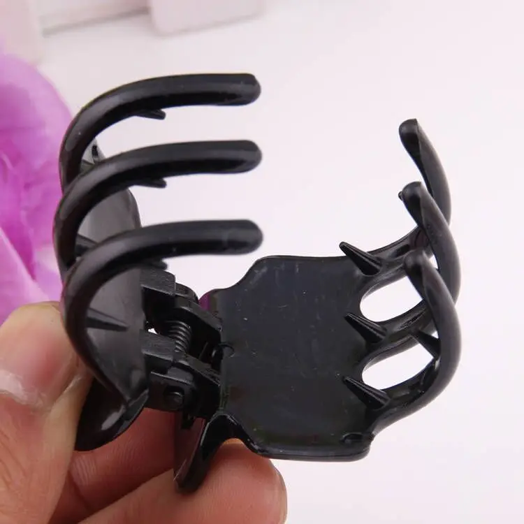 2 Pieces Hair Claw Clips for Thick Hair Plastic Ponytail Holder for Women Hairdressing Salon Tool Crab for Hair Summer Headwear