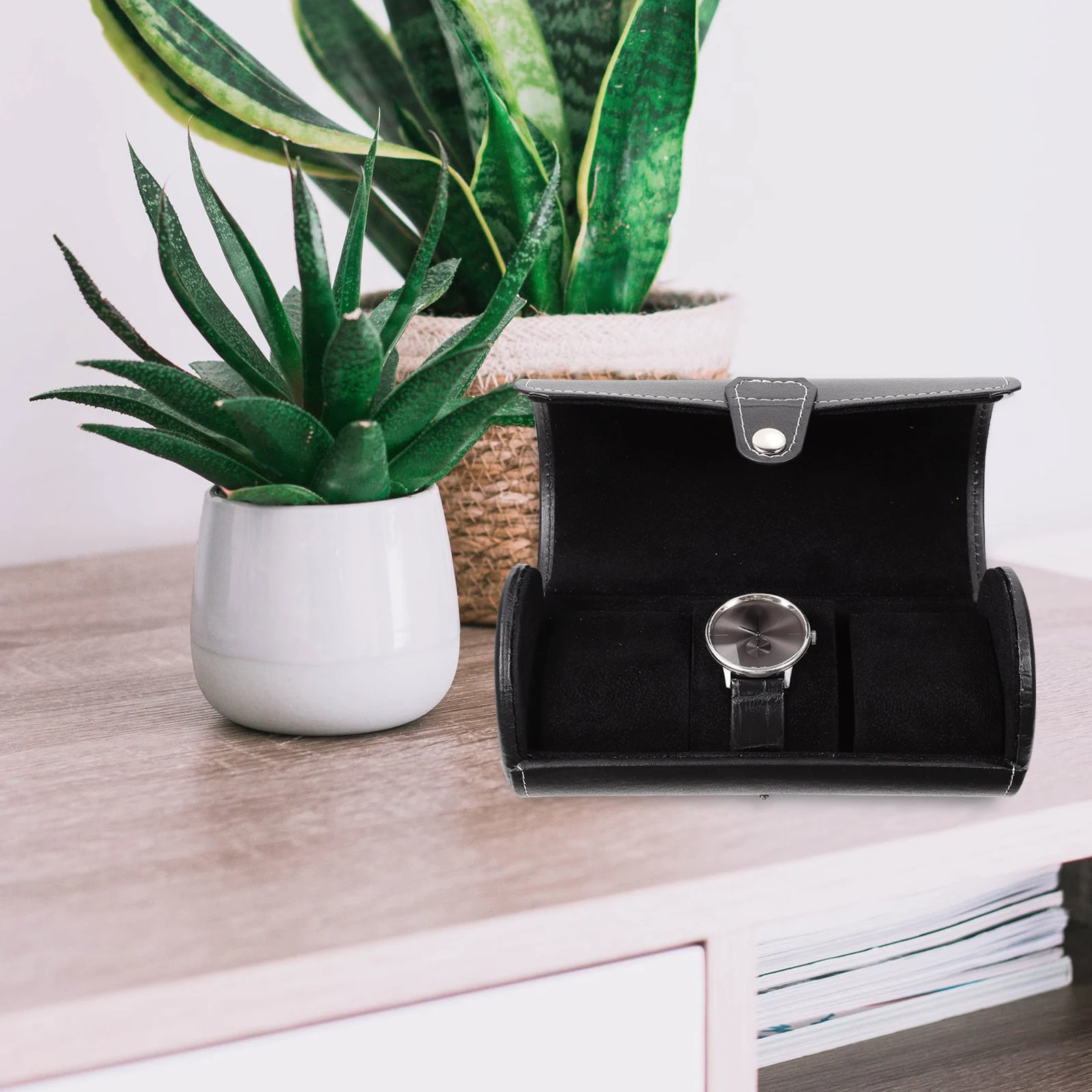 

Round Cylindrical Pu Watch Case Compartment Packing Case Storage Display Watch Box Wristwatch Storage Box