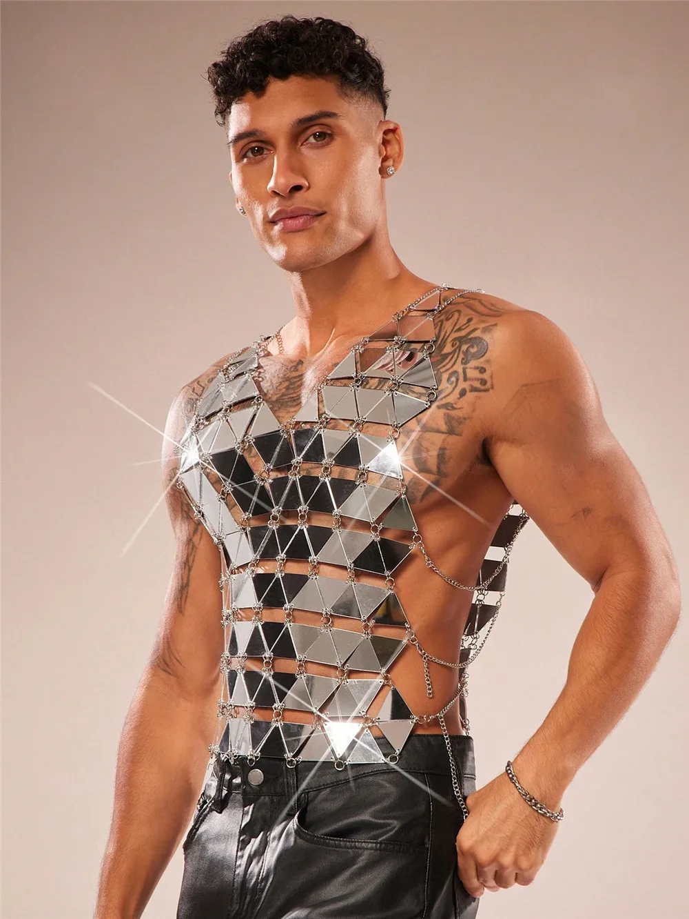Handmade Festival Rave Performance Outfit Sexy Hollow Out Sliver Triangular Acrylic Sequin Tank Top Men Metallic Mirror Vest