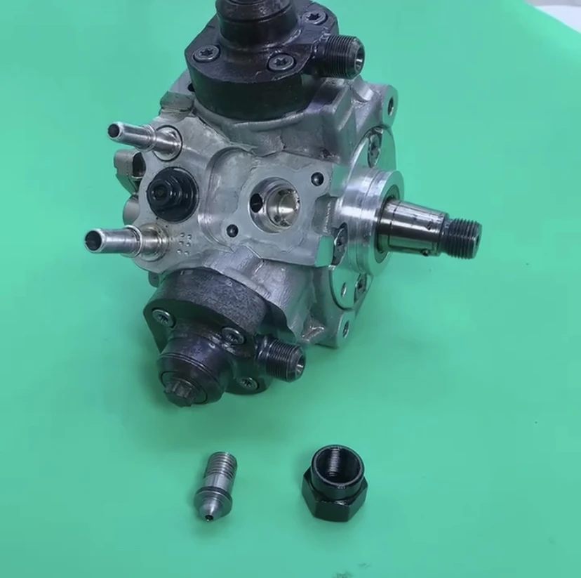 1PC for Bosch CP4 Common Rail Diesel Pump Joint Oil Inlet Adapter Conversion Connector M16X1 To M12X1.5