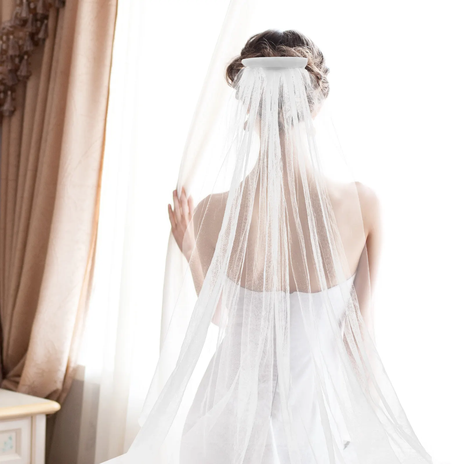 

Short White Wedding Veil Single Layer Tulle Attached Comb Lightweight Elbow Length for Bride Bridal Photography Party