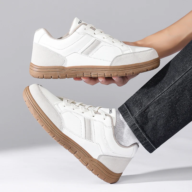 

Outdoor Casual Sneakers Men Anti-slip Walking Shoes Men Lace-up Low-top Comfortable Soft Breathable Hiking Shoes Men