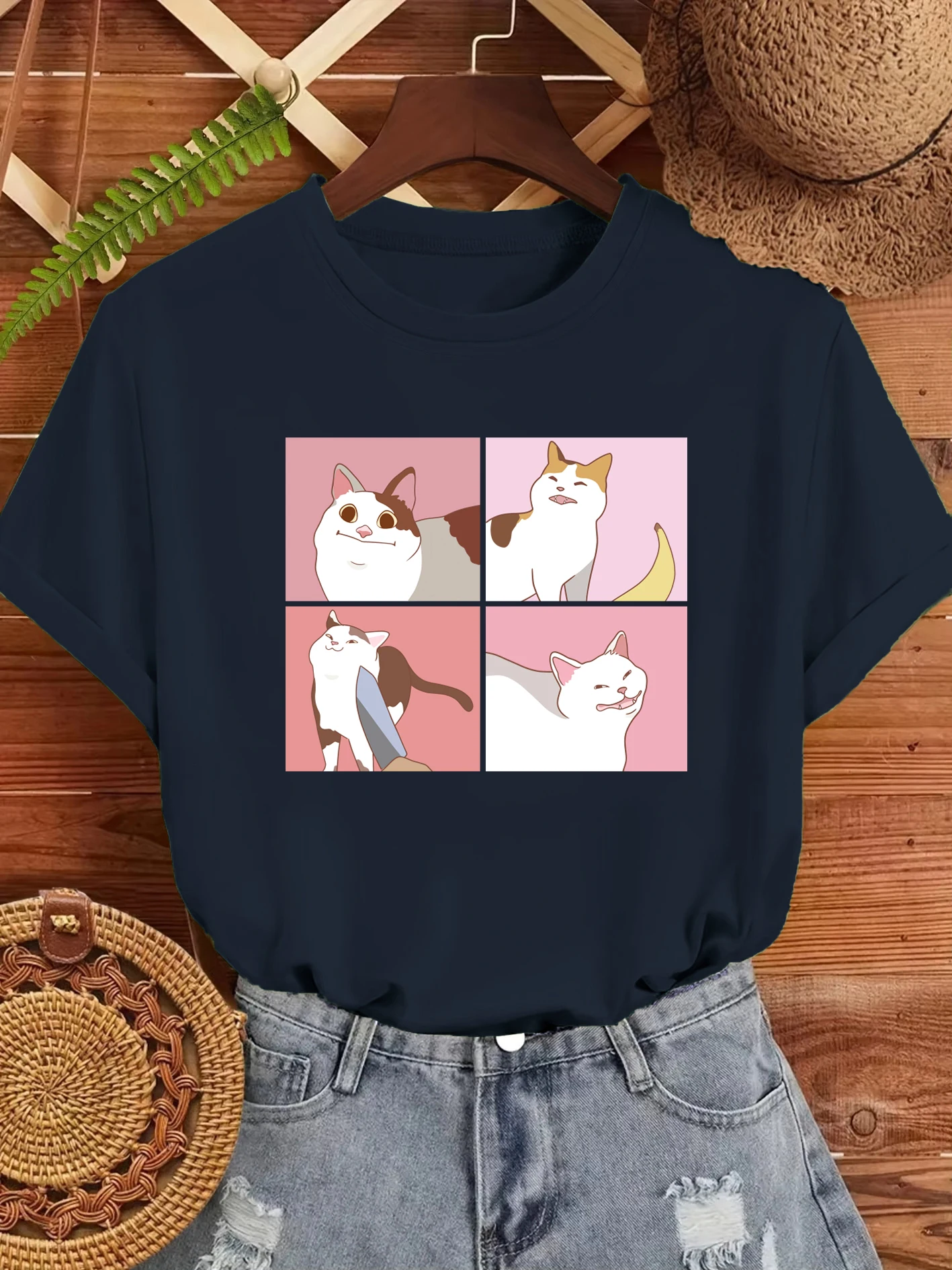 

Cartoon Banana Knife Cat Design Women T-Shirts Hip Hop Y2K Short Sleeve All-Match Cotton T Shirt Summer Oversized Clothes