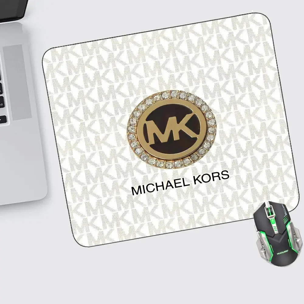 

M-Michael K-Kors Mouse Pad Small Gaming Accessories Keyboard Computer Offices Desk Mat Pc Gamer Non-slip Rubber Mousepad