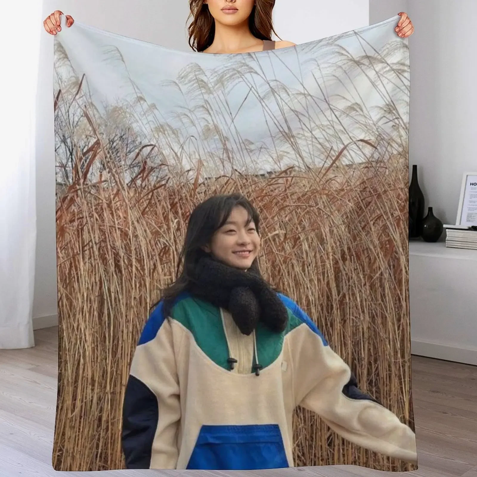 kook yeon su kim dami Throw Blanket Nap Thermal Summer Blankets