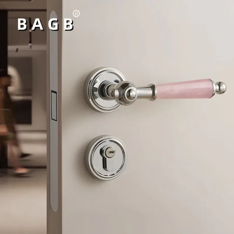 Modern Crystal Stone Door Handle French Style Magnetic Silent Lock Wooden Interior Hardware for Bedroom Hotel Room Decoration
