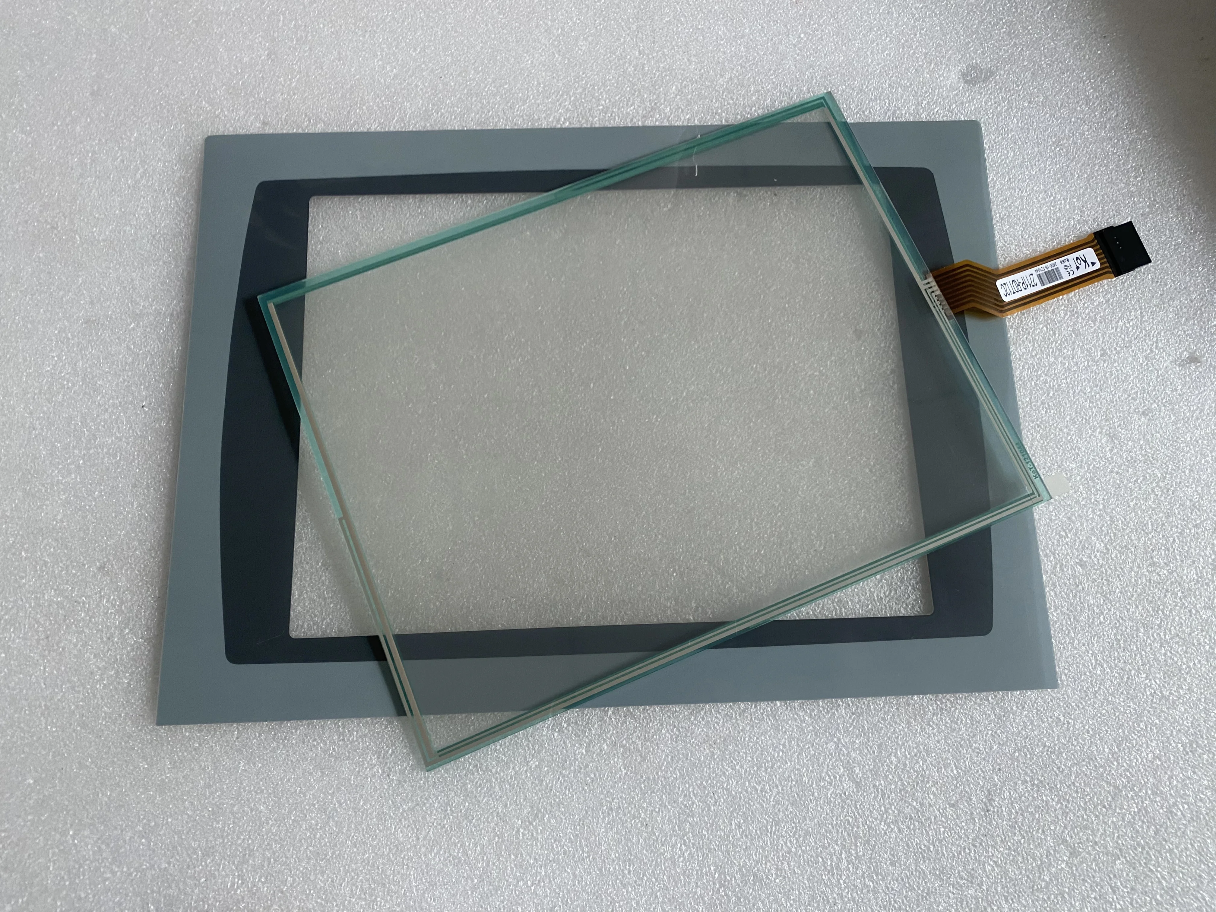 

Пленка и сенсорная панель PanelView Plus 1250 2711P-T12C15A2/ 2711P-T12C15A8 /2711P-T12C15A9 /2711P-T12C15D1