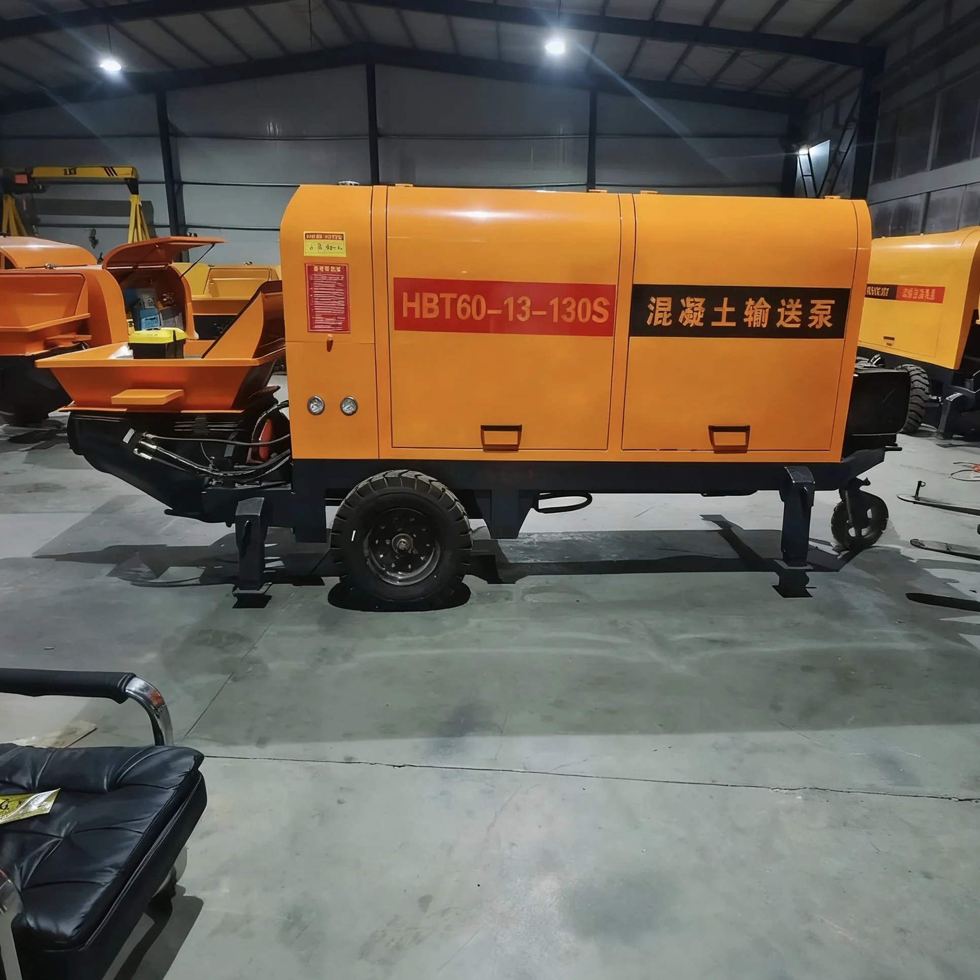 Customized Efficient 2025 Mobile Concrete Transfer Pump For Building Projects Diesel-Powered Concrete Conveying Pump