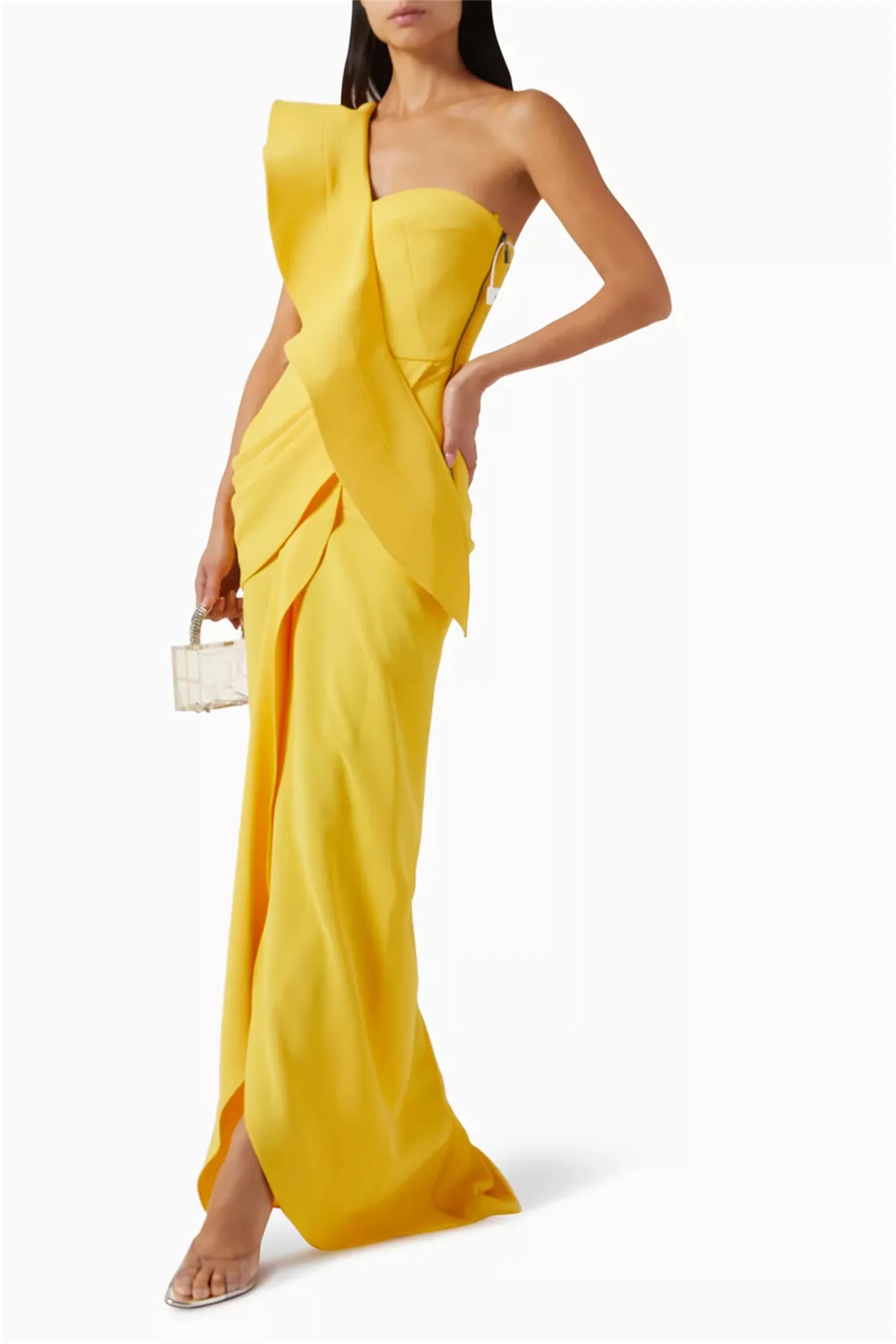 สีเหลืองหนึ่งไหล่ผู้หญิงชุดราตรียาว Fishtail อย่างเป็นทางการผู้หญิง Slim-Fit พิธีชุด EVON เจ้าสาวที่กําหนดเอง