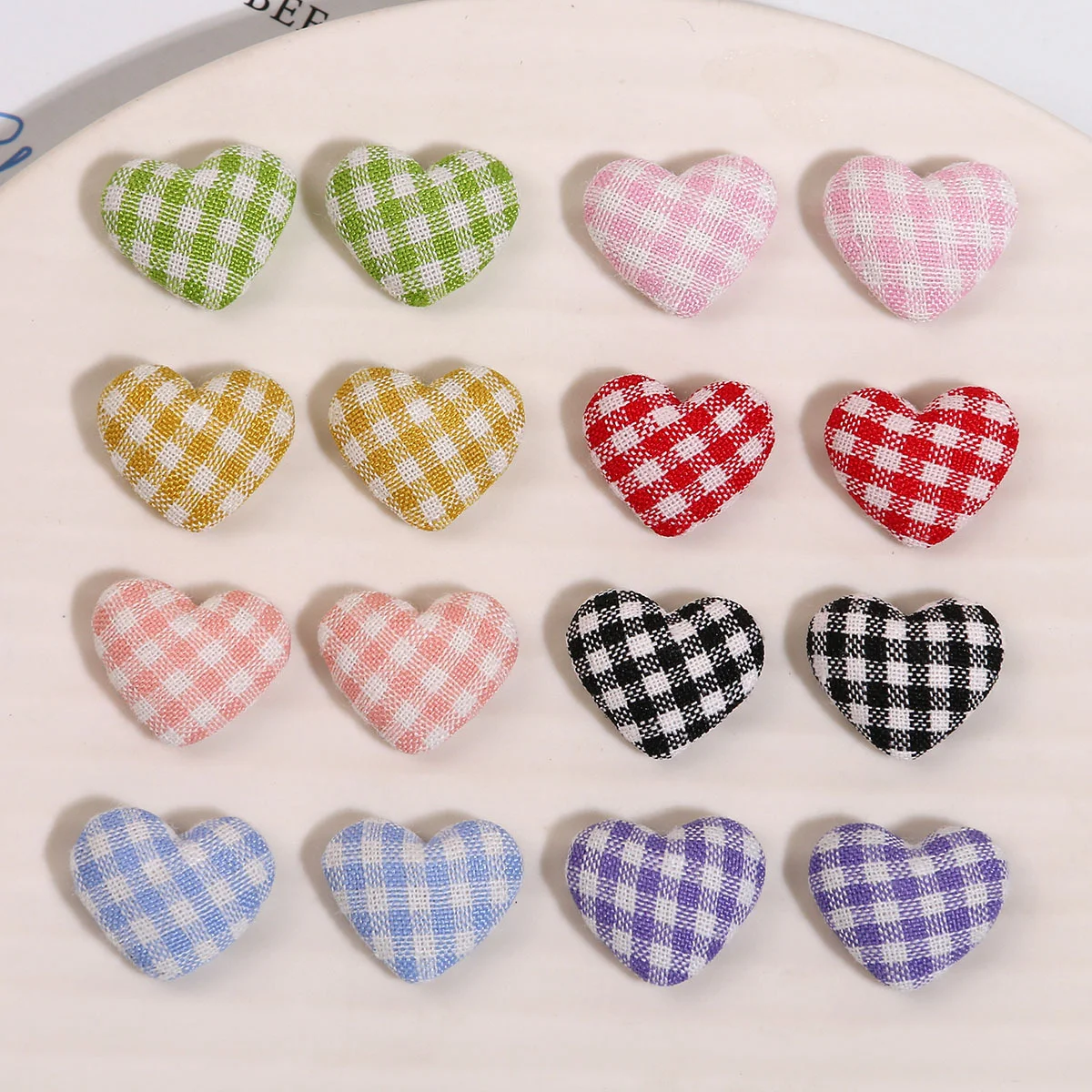 WFFNNKC 20-30 pièces mignon tissu coeur bouton Patch bricolage pince à cheveux boucles d'oreilles colliers artisanat décor vêtement couture dos plat accessoire