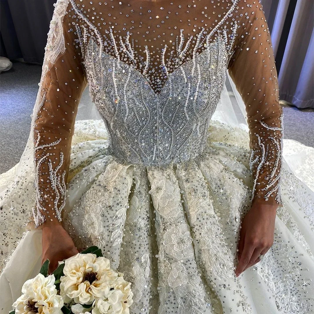 Église bijou cou perles cristal dentelle appliqué robes de mariée balayage Train luxe robe de bal ivoire robes de mariée personnalisé