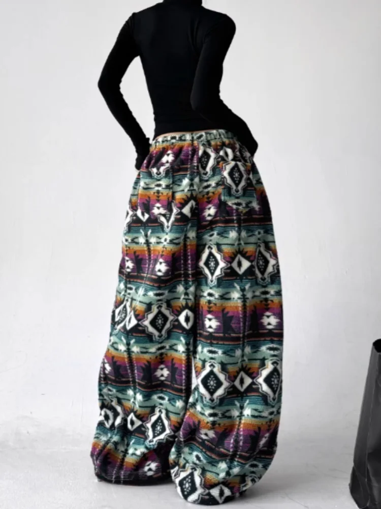 Unisex Jeans 2025 Winter New Women's Fair Isle Striped Pants Thickened Wide Leg Straight Leg Ethnic Style Casual Denim Trousers