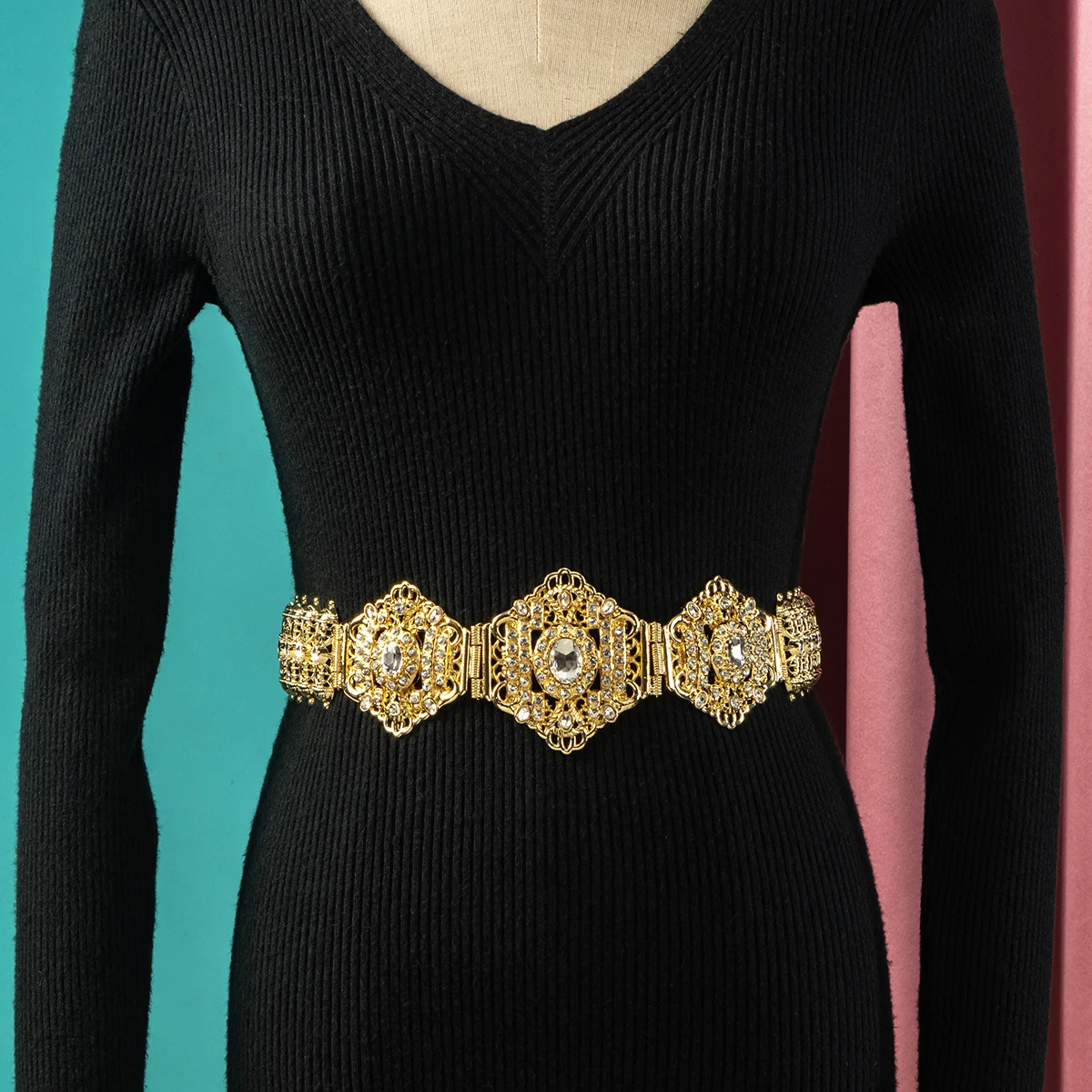 

Luxury Arabian Bride Gold Plated Waist Chain With Carved And Inlaid Craft Combined With Moroccan Popular Wedding Belt Rope Chain