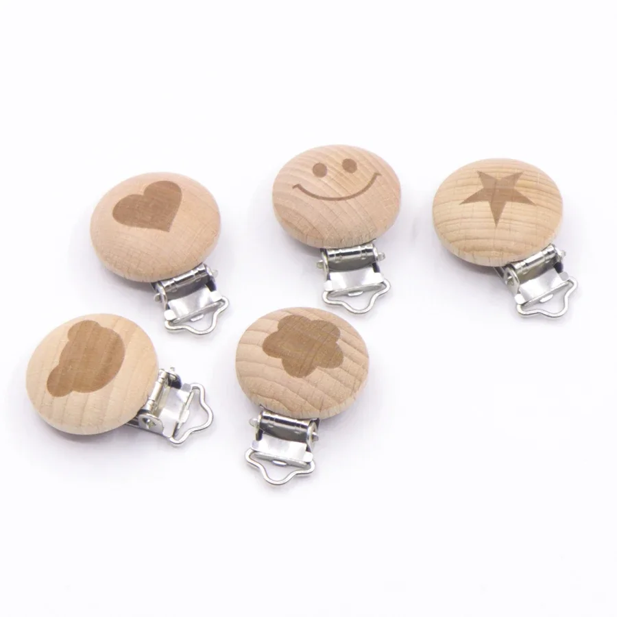 Pacifier Clip Cartoon Engrave Heart Stars Wooden Soother Clip 5pcs Nursing Accessories Diy Dummy Clip Chains Wooden Baby Teether