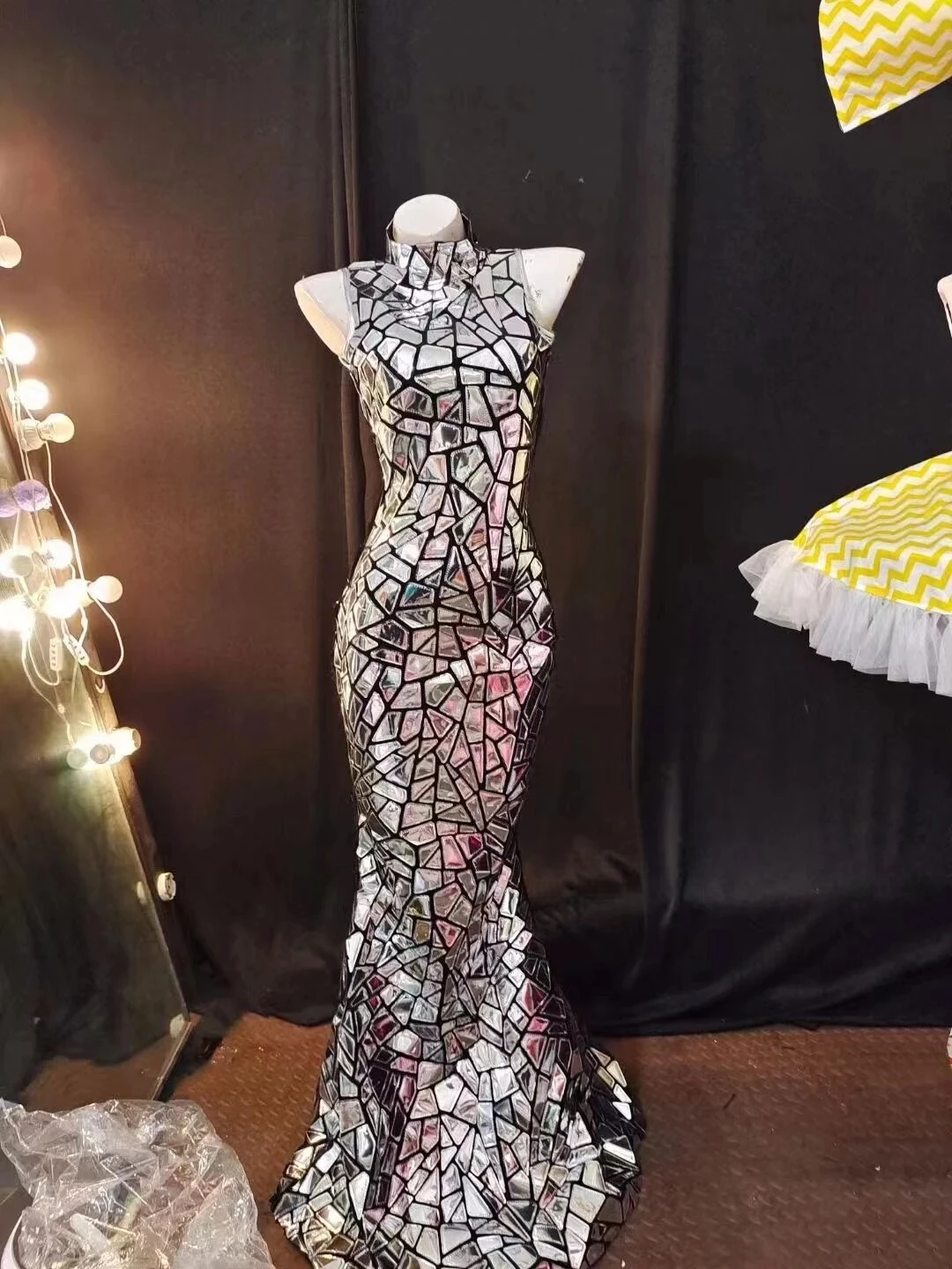 

Modern Singer Party Show Silver Sequins Long Dress Birthday Wedding Celebrate Party Dress Evening Performance Mirrors Costume