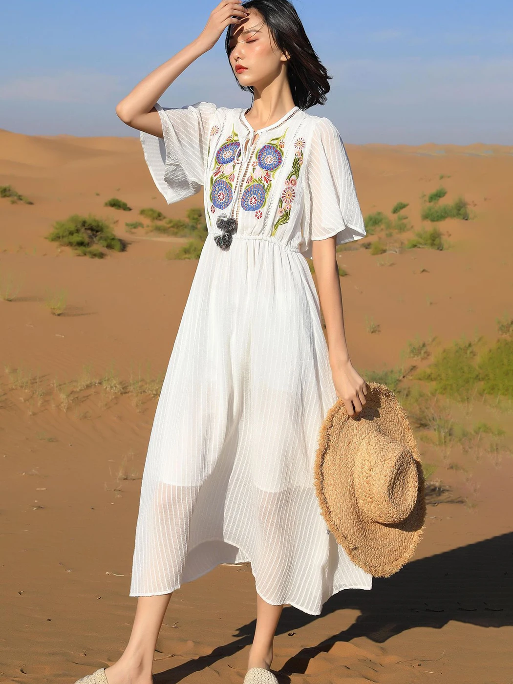 

Jastie Summer Ethnic Retro Midi Dress Women Floral Embroidery Short Sleeve V-neck Holiday Beach Dress Casual Boho White Vestidos