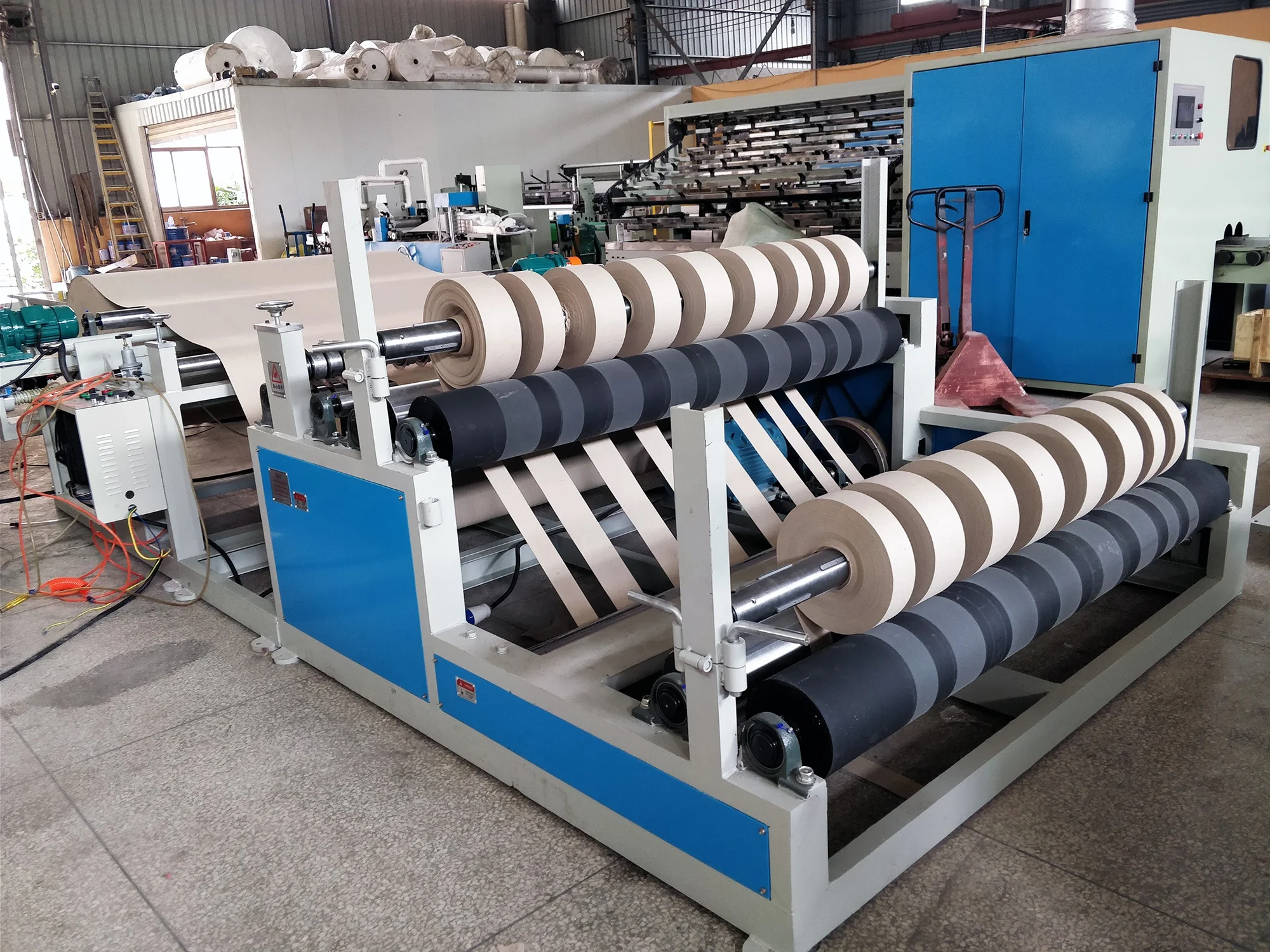 Angle Board Production Kraft Paper Slitting Rewinding Machine