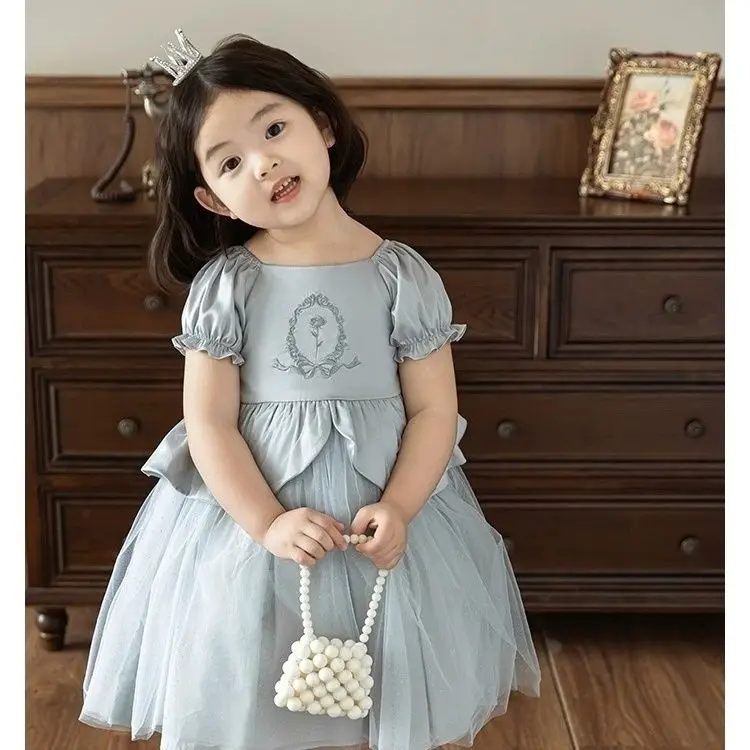 Girls Fluffy and Flowing Dreamy Princess Dress 2024 Summer Sweet and Cute Elastic Gathered Bubble Sleeve Dress