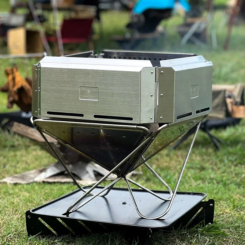 Outdoor camping fire platform, folding hearth bonfire platform