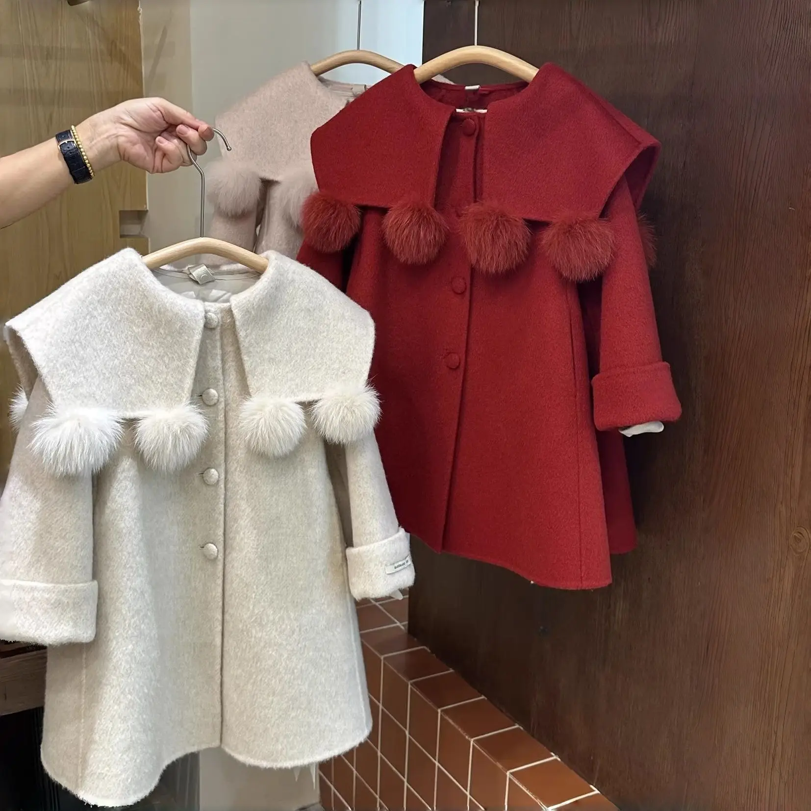 Girls Winter Thickened Fleece Coat – Mid-Length Wool Blend Jacket for Big Kids, Festive Party Outwear for New Year