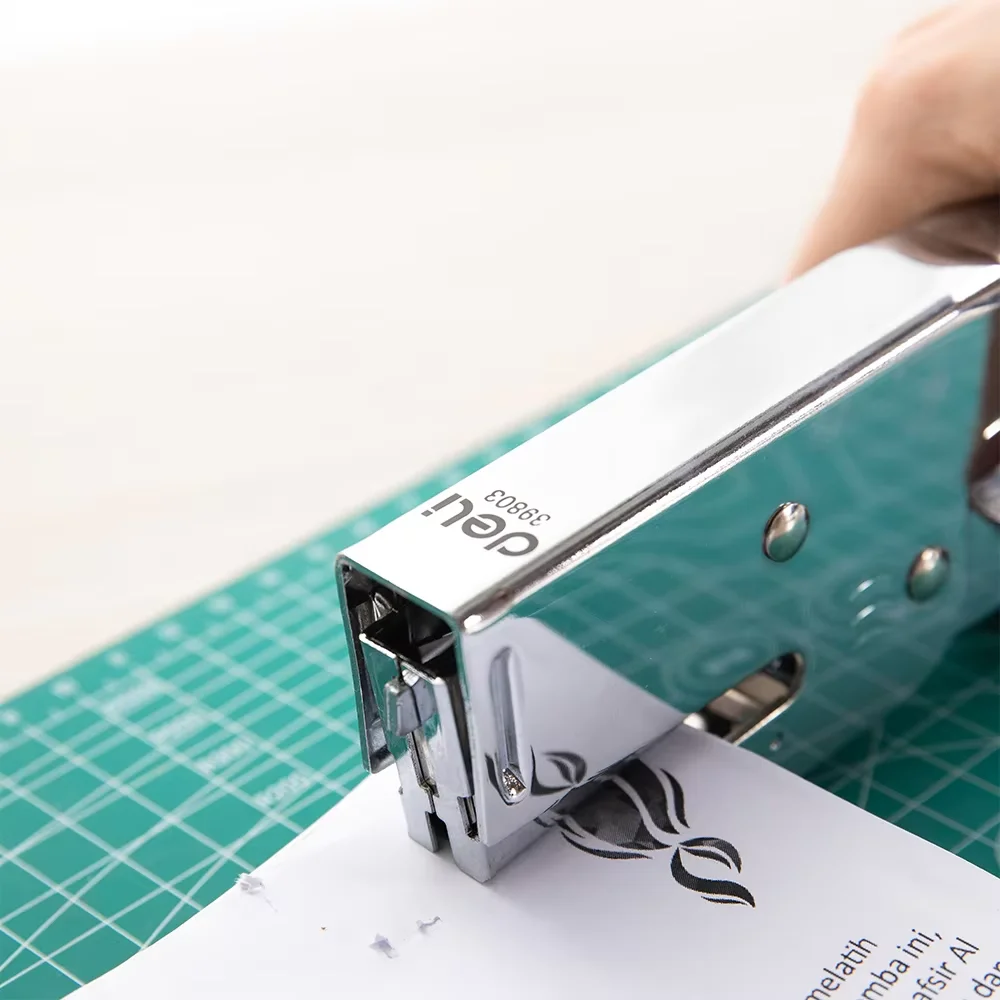 Thumbnail 4 - #26 Best Heavy Duty Staplers to Buy In 2026