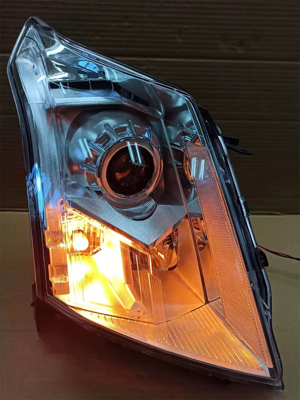 

Пара автомобильных фар в сборе для Cadillac SRX 2010-15, светодиодные фары, тюнинговые детали, аксессуары Plug and Play