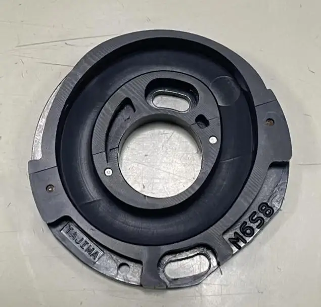 

9A0804400A00 Good Quality Tajima Embroidery Machine Spare Parts Genuine Take up Lever Cam 18mm Diameter Split Type