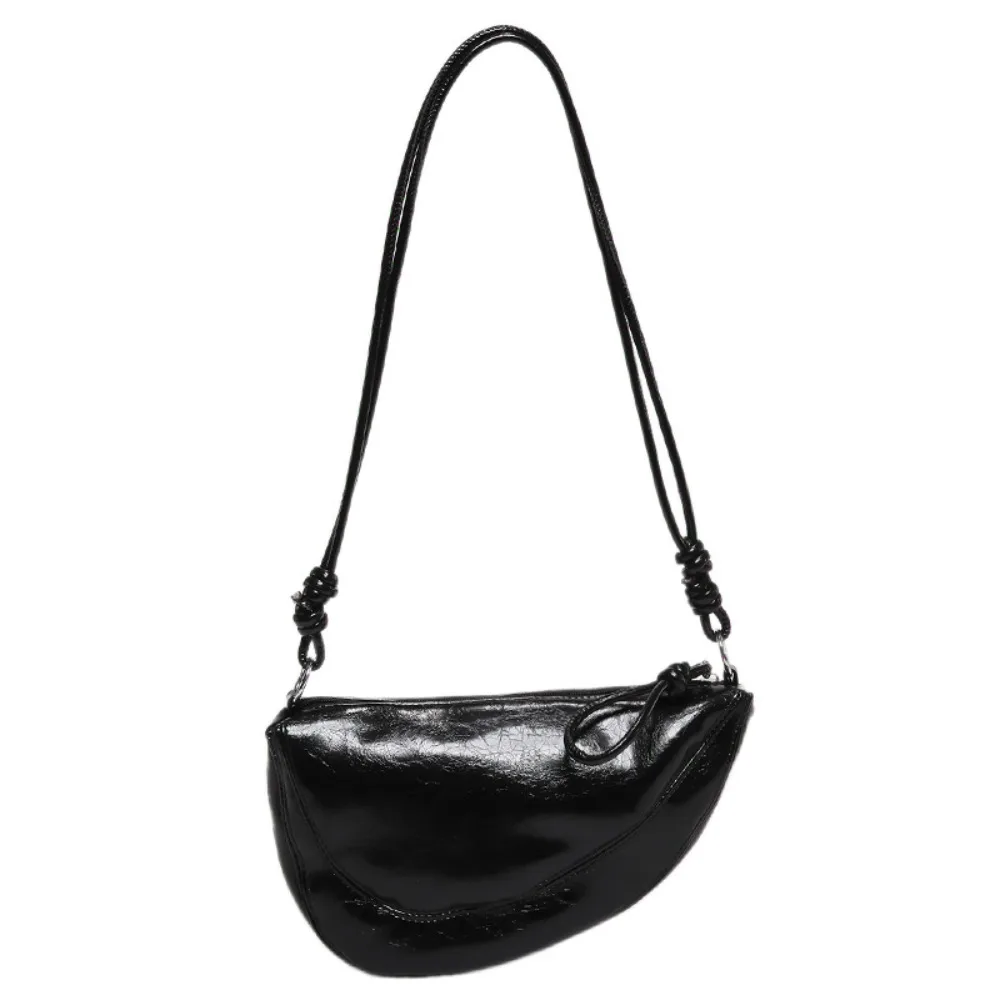 

PU Leather Retro Saddle Bag Fashion Design Korean Style Crossbody Bags Shoulder Bag Solid Color Versatile Dumplings Bag Travel