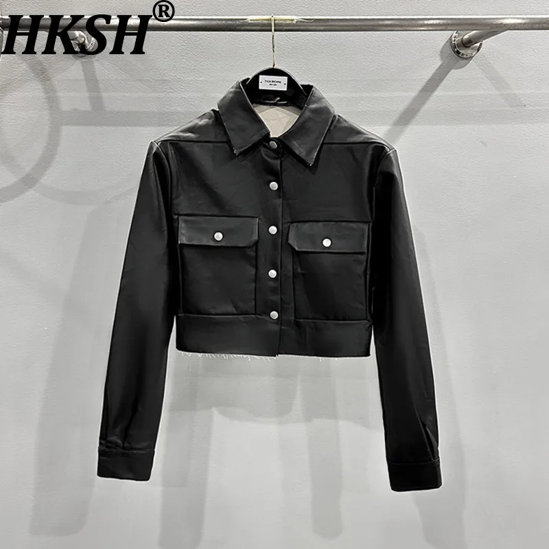 

HKSH Women Chic Short Jacket Dark Streetwear RO Punk Turn-down Collar Single Breasted Pockets Trendy Coat New Spring 2026 HK2302