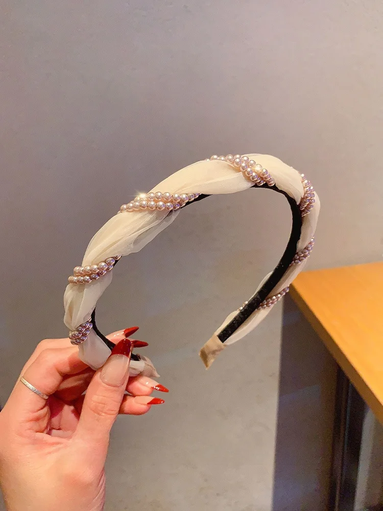 tiara-de-perolas-elegante-feminina-versatil-para-penteados-com-volume-ideal-para-uso-diario-presilha-de-cabelo-simples-e