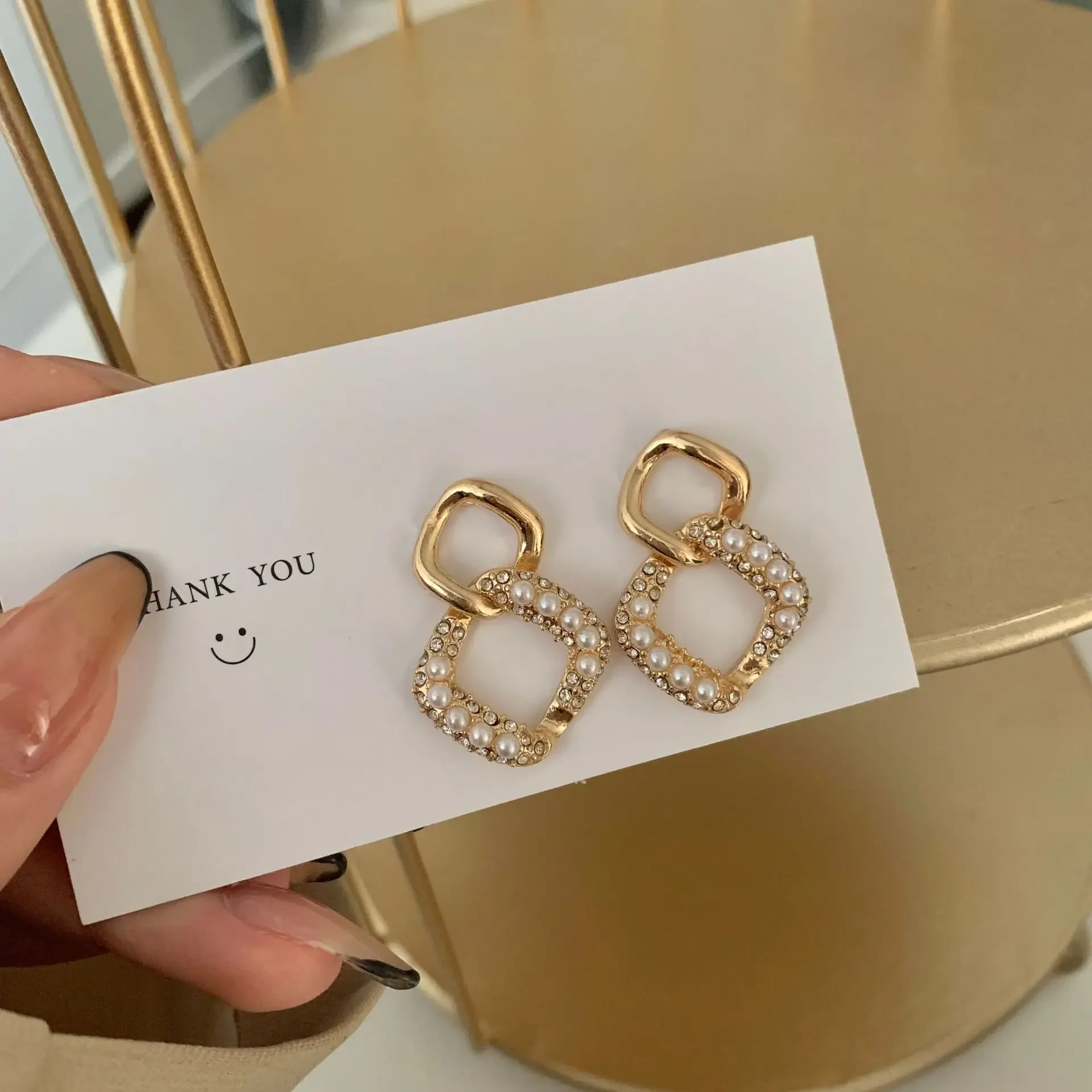 Korean Creative Geometric Irregular Earrings Clip on Trendy Temperament Pearl Clip Earrings Without Piercing Female Ear Jewelry
