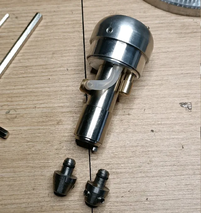 Pneumatic Push Knife, Metal Engraved Handle, Engraved Gold Handle, Standard Head Changeable Hand Control Model