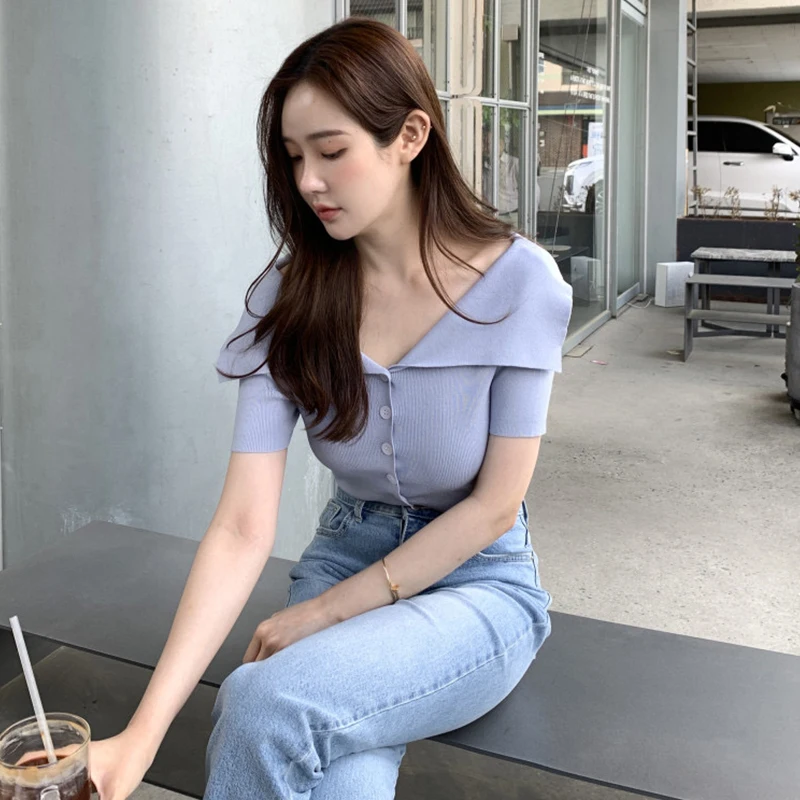 

Синяя вязаная женская летняя рубашка с большим воротником, минималистичная, стройнящая, омолаживающая, в корейском стиле, для повседневной носки, модная, с коротким рукавом