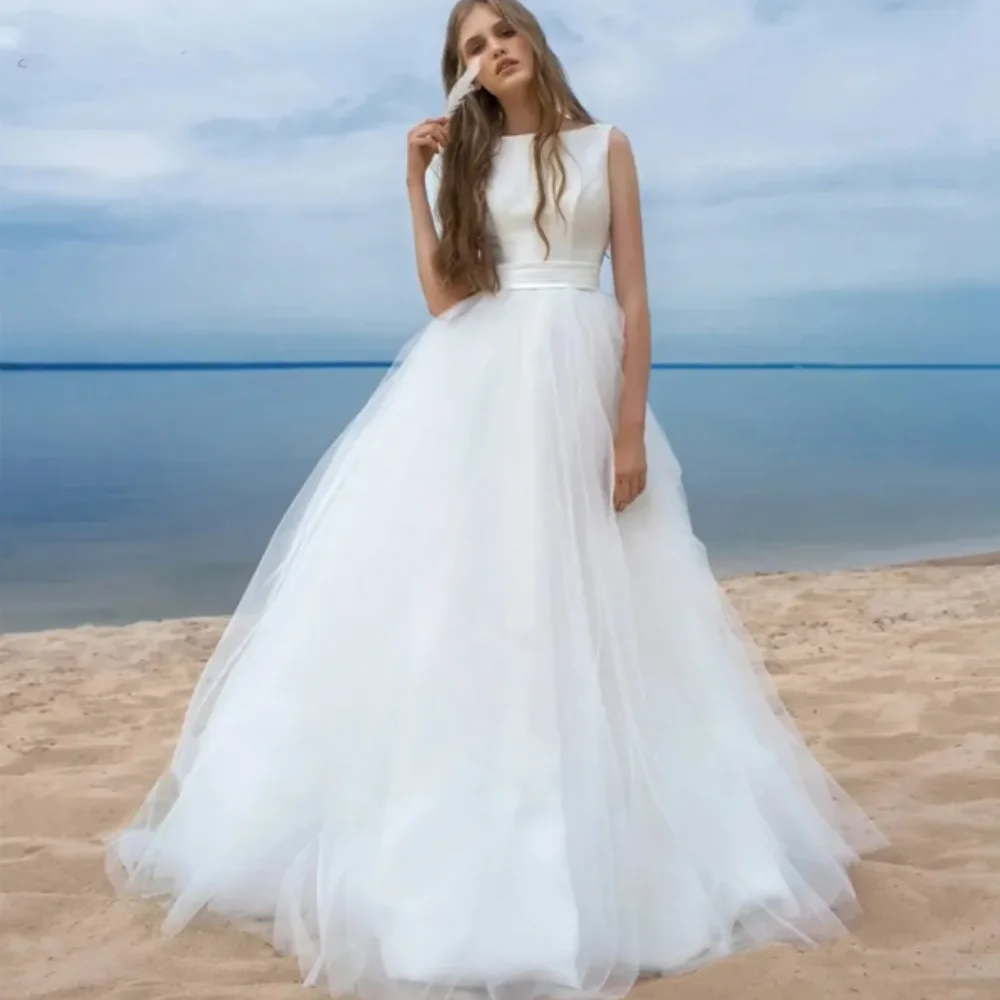 

2024 New Simple Beach Wedding Dresses Sleeveless Scoop Neck Tulle Lace Up Backless Bow Formal Long Boho Bridal Gowns Custom Made