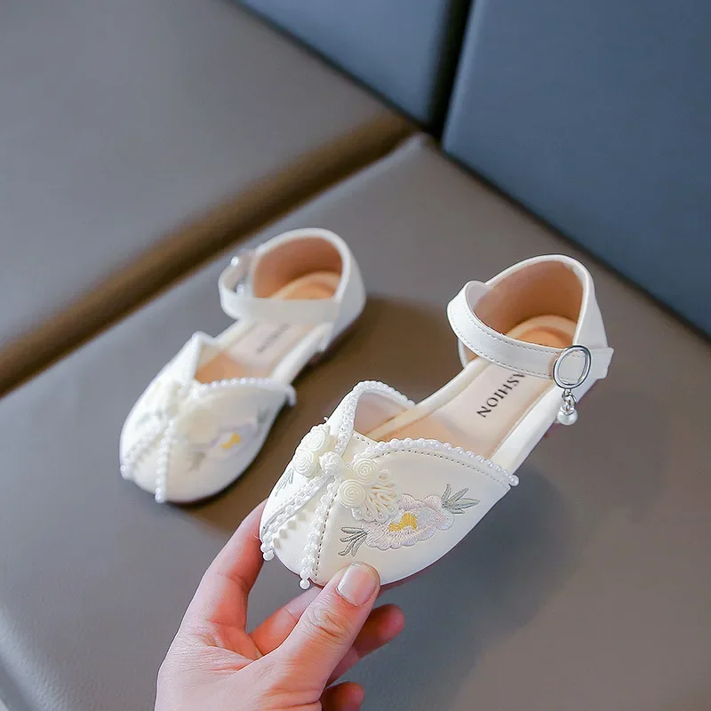 Girls Casual Flat Shoes Retro 2024 New Kids Embroidered Elegant Leather Shoes Children Sweet Princess Shoes for Party Wedding