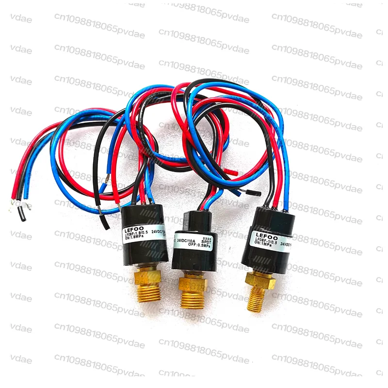 1pcs Electric lubricating oil pump pressure switch three wire normally closed and normally open pressure sensor M10 * 1 M8