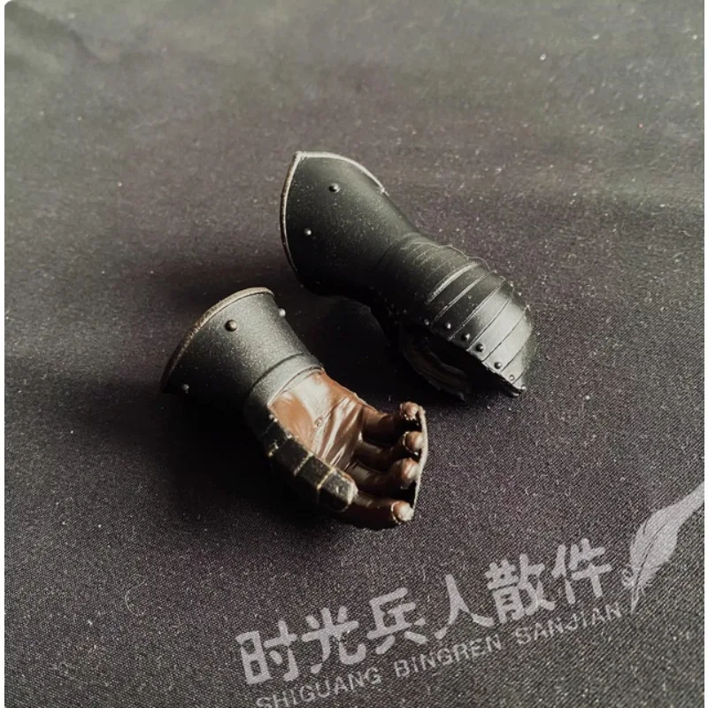 

COOMODEL NS010 1/6 Модель рук для 12-дюймовой фигурки серии Nightmare Влад III