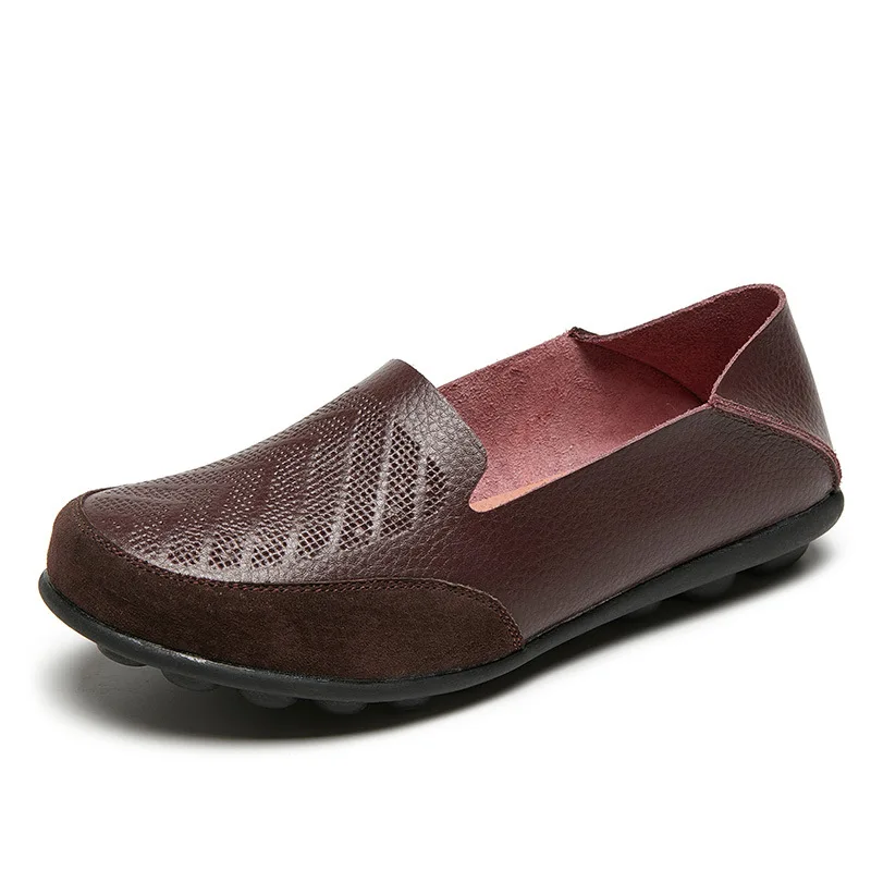 Mocassins de couro genuíno para mulheres, sapatilhas de escorregar, mocassins casuais, novos, 35-44, primavera e outono