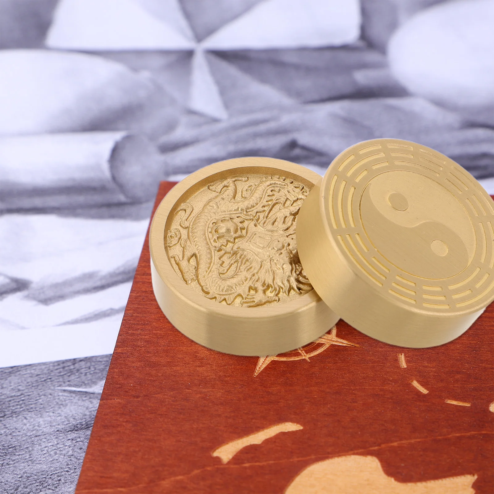 

2 Pcs Brass Paperweight Heavy Weights for Desk Golden Dried Flower Office Decorative Block Pattern Weights Sewing Chinese Art