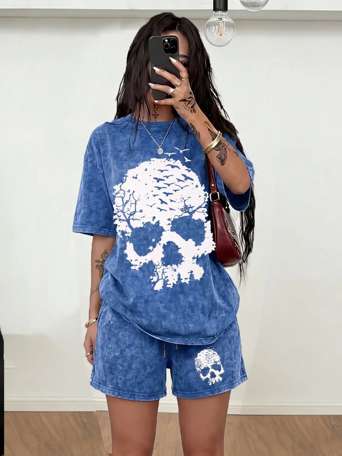 Summer women's outfit with skull pattern lightweight and breathable suitable for casual roller skating hip-hop streetwear