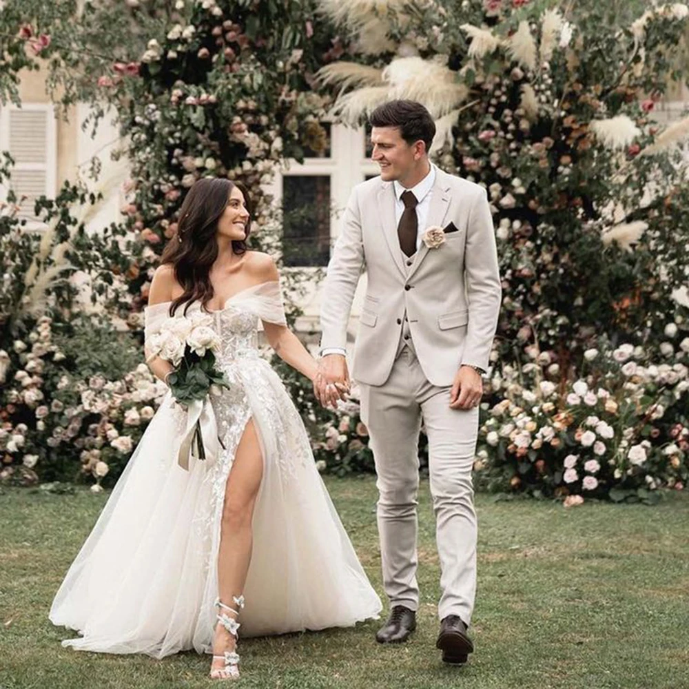 

Formal Wedding Groom's Suits Single Breasted 3 Pieces Blazers Sets Jacket Pants Vest Business Banquet Slim Fit Costume Homme