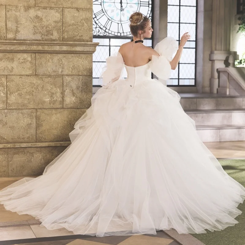 فستان Quinceanera باللون الأزرق الضبابي الطازج والحالم بدون أكتاف من الدانتيل وذيل من فيستدوس دي 15 Quinceanera ﻿ تخصيص