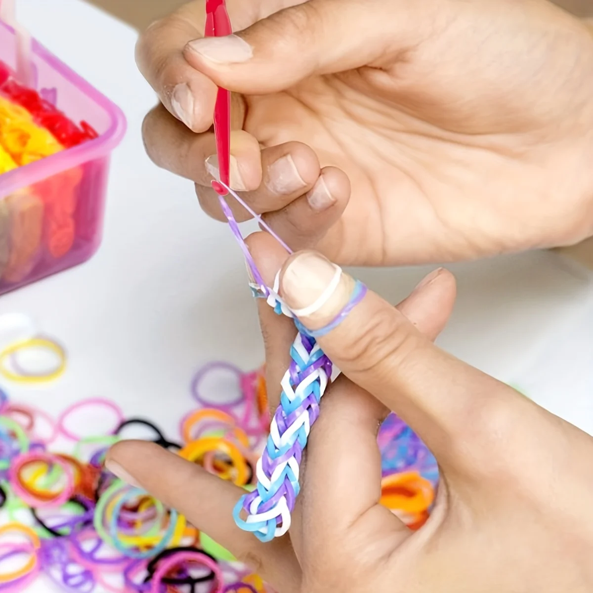 12 Gitter/24 Gitter/40 Gummibänder Armband Kit Gummiband Füllwebstuhl Kit Weben DIY Handwerk Geschenk Webstuhl Kit Spielzeug für Mädchen