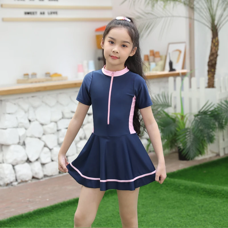 Цельный купальник для девочек, купальник на молнии с короткими рукавами, юбка для летних каникул со встроенными шортами, пляжная одежда, платье для плавания, купальные костюмы