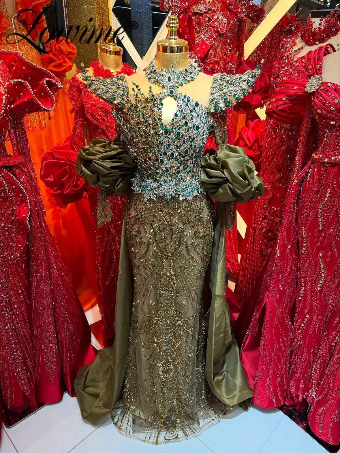 

Arabic Turkey Olive Green Long Prom Dresses Sparkly Crystals Full Sleeved Customized Formal Wedding Second Evening Party Gowns