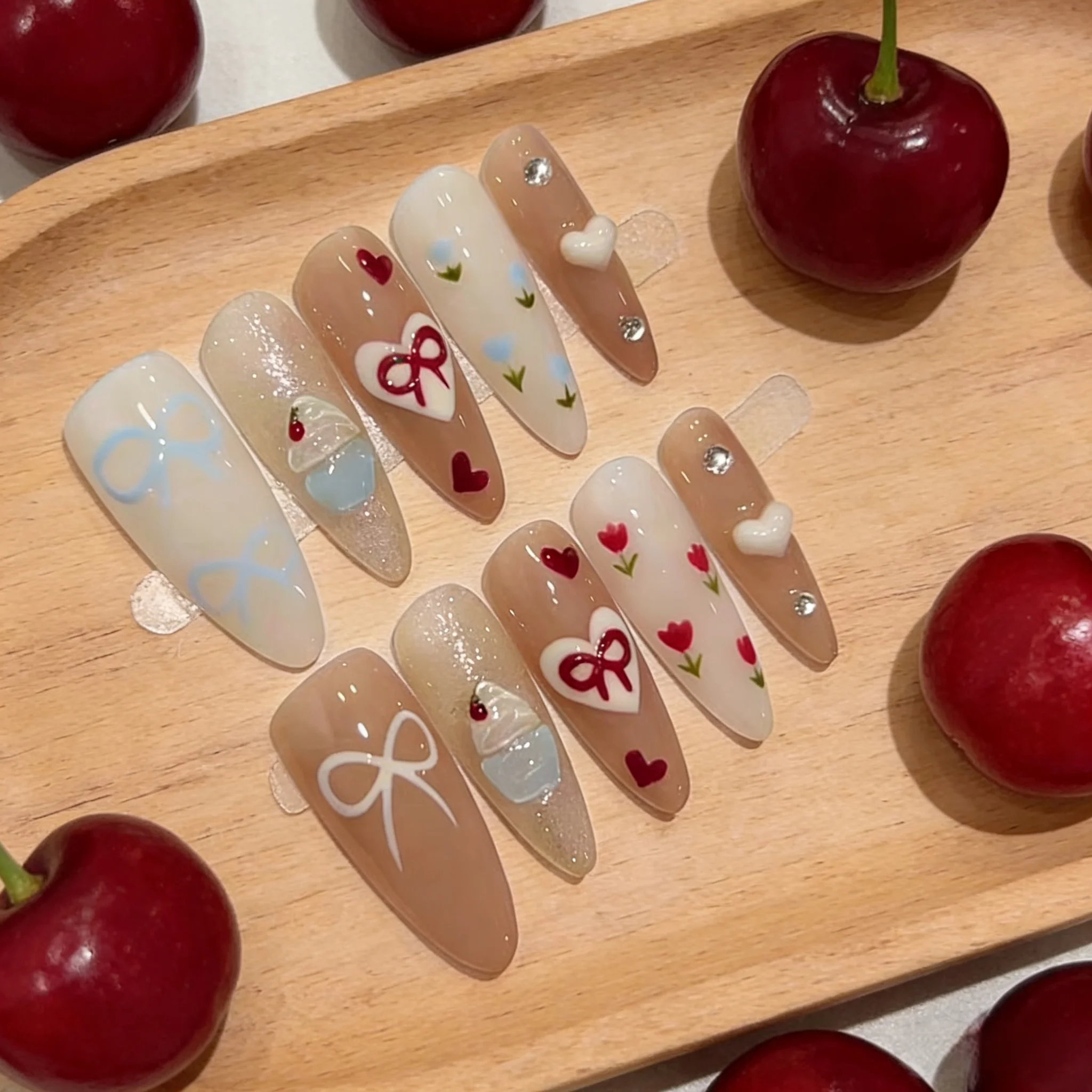 

10 шт. накладных ногтей ручной работы, маникюрные патчи, милые бантики, мороженое, полное покрытие, искусственные ногти, бесшовные, съемные, накладные ногти