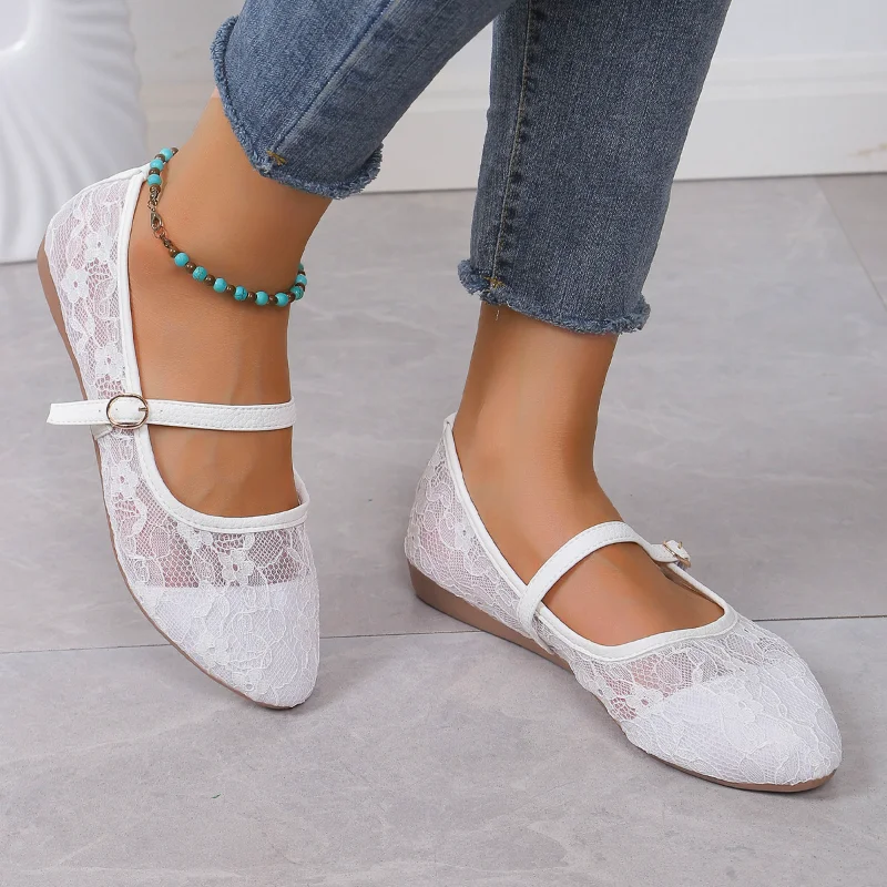 Scarpe Mary Jane in Pizzo per - Embroidery Web recensione e prezzo