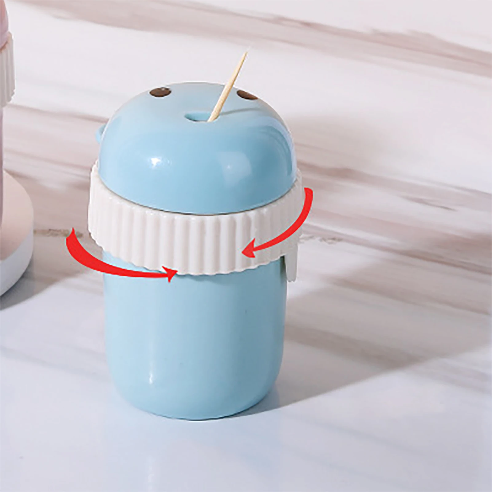 Toothpick Holder Portable Plastic Toothpick Container Cute Multifunctional Toothpicks Dispenser For Living Room Hotel Restaurant