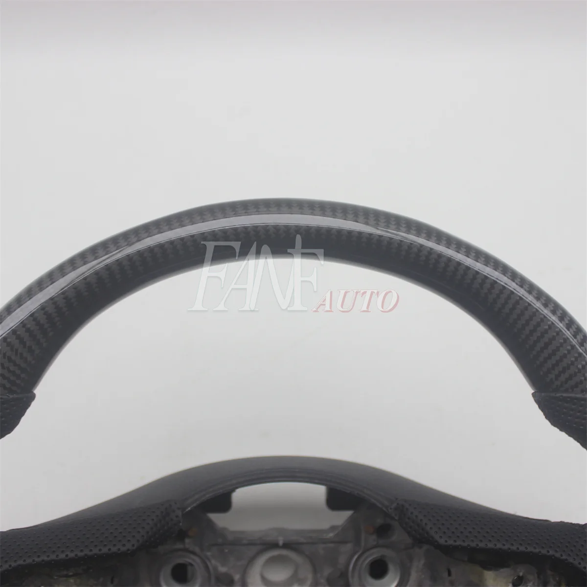 Replacement Real Carbon Fiber Steering Wheel with Leather for Kia Optima K5 2016-2018