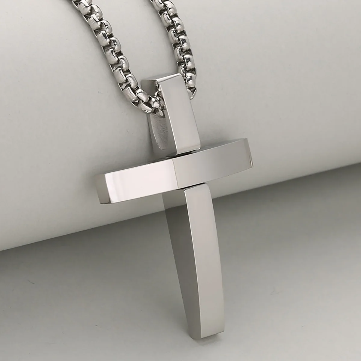 Exquisite Luster Fashion Plain Smooth Stainless Steel Cross Pendant Necklace For Men And Women, Delicate & Outstanding